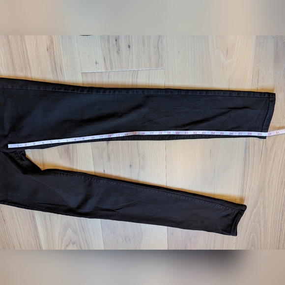 Uniqlo Black Skinny Jeans - Sz 28 - Picture 5 of 8